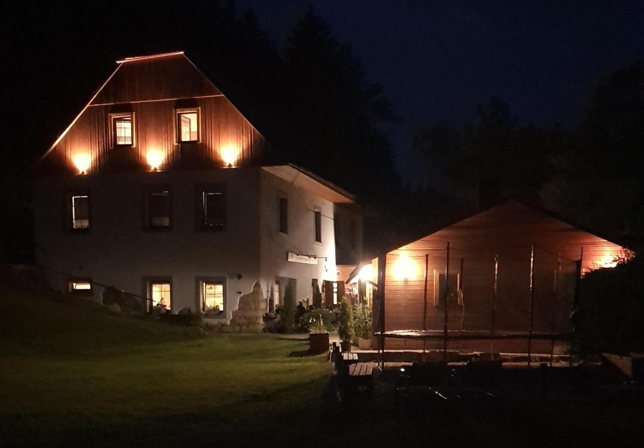 Penzion Ctyrlistek Teplice nad Metují Exteriör bild